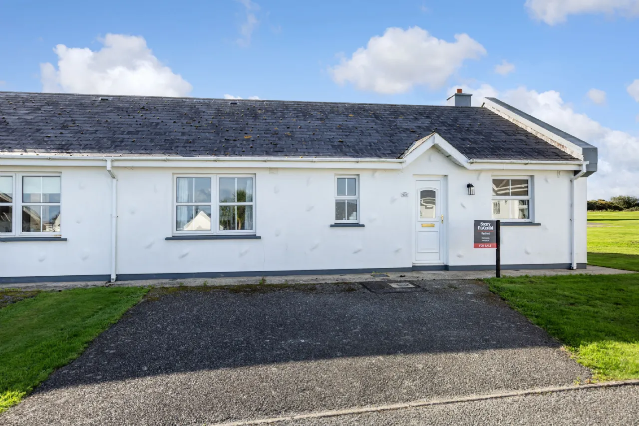 Photo of 124 St Helen's Village, Kilrane, Rosslare, Co Wexford, Y35 TY04