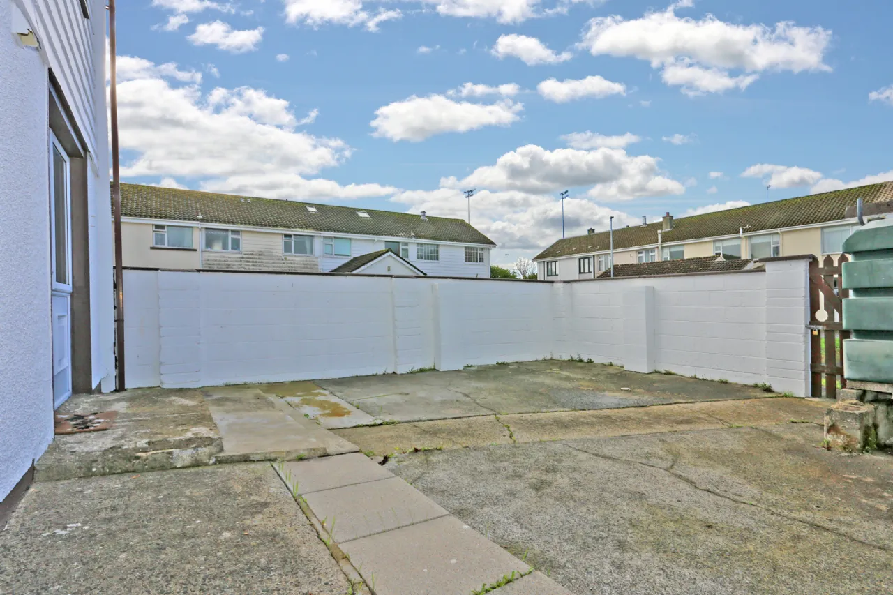 Photo of 30 Cronan Grove, Shannon, Clare, V14 RD98