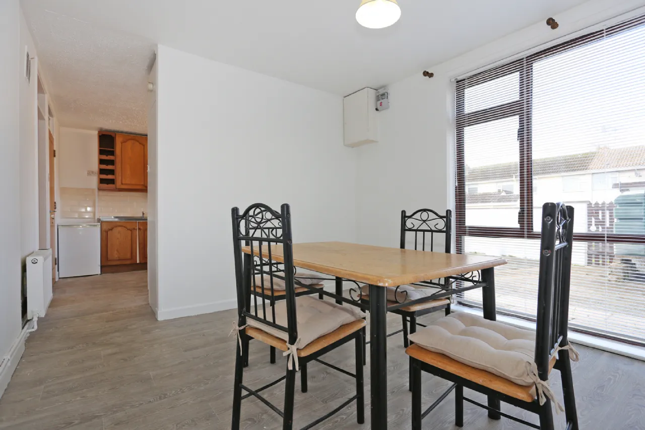 Photo of 30 Cronan Grove, Shannon, Clare, V14 RD98