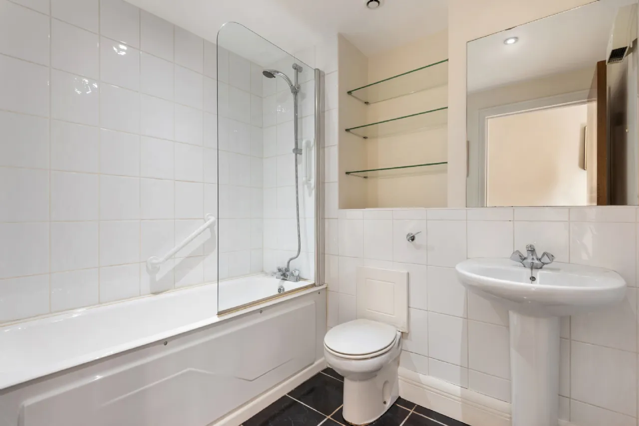 Photo of 126 Adelaide Square, Whitefriar Street, Dublin 8, D08 TC56