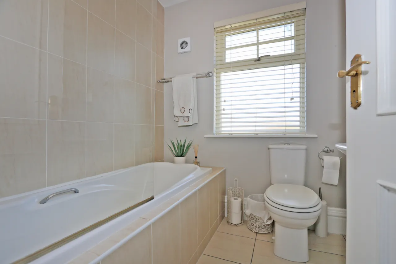 Photo of 20 Cairnsfort, Golf Links Road, Castletroy, Limerick, V94VRX6