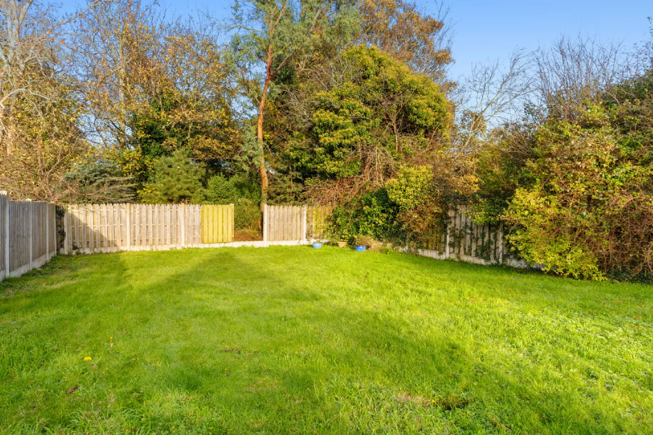 Photo of 26 Glenamuck Cottages, Carrickmines, Dublin 18, D18 Y5C6