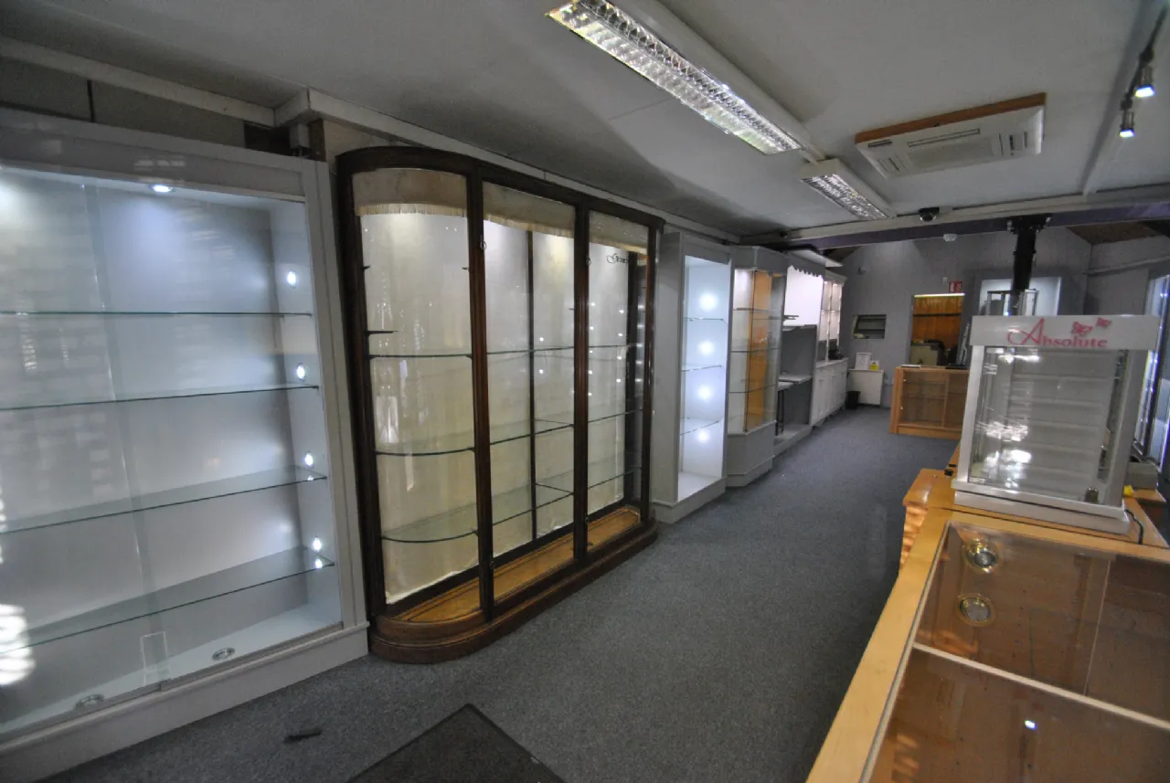 Photo of Main St, Roscrea, Co. Tipperary, E53 W229