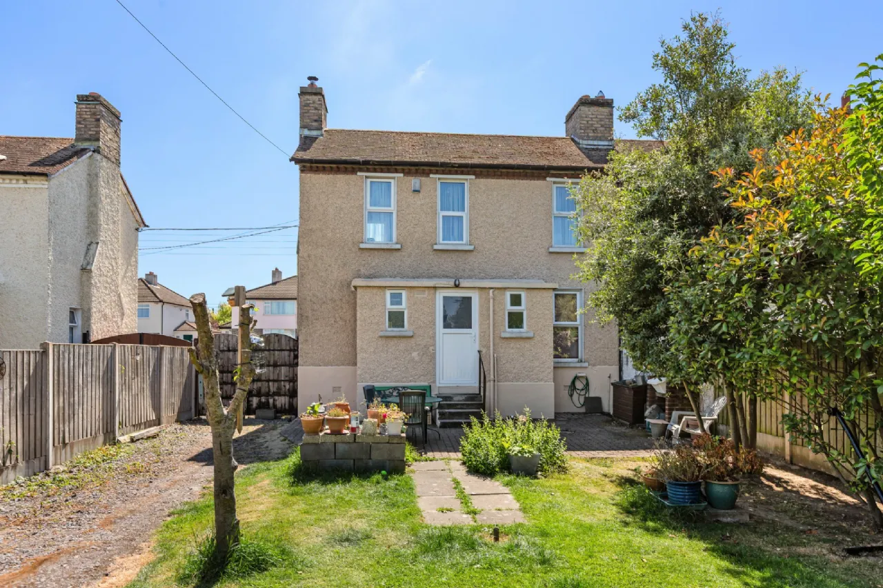 Photo of 23 Ballinteer Park, Ballinteer, Dublin 16, D16 X362