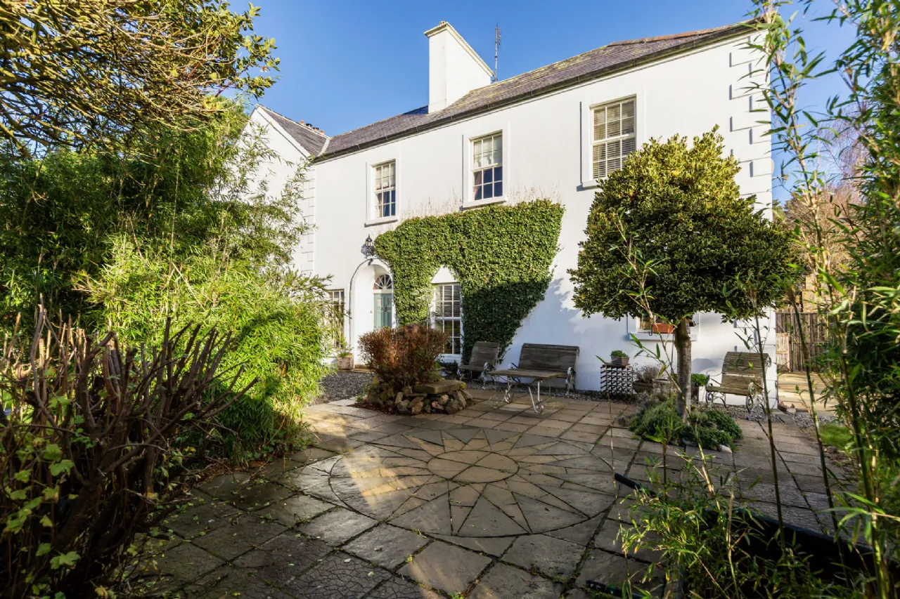 Photo of Saunderscourt House, Saunderscourt, Crossabeg, Co. Wexford, Y35 AE04