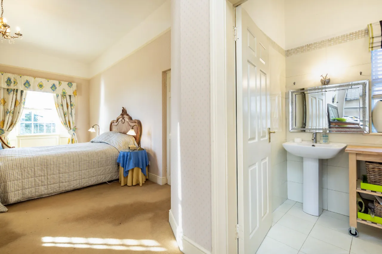 Photo of Saunderscourt House, Saunderscourt, Crossabeg, Co. Wexford, Y35 AE04