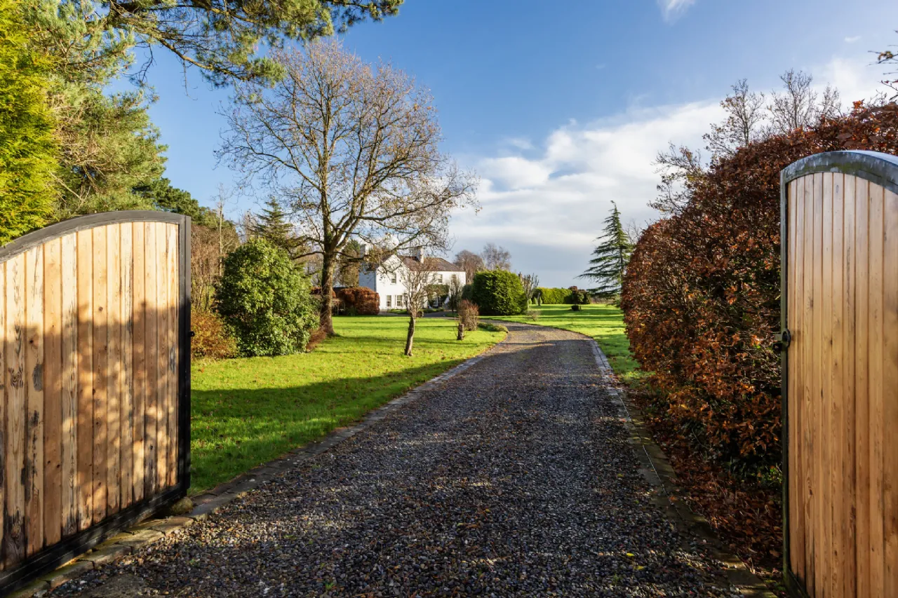 Photo of Saunderscourt House, Saunderscourt, Crossabeg, Co. Wexford, Y35 AE04