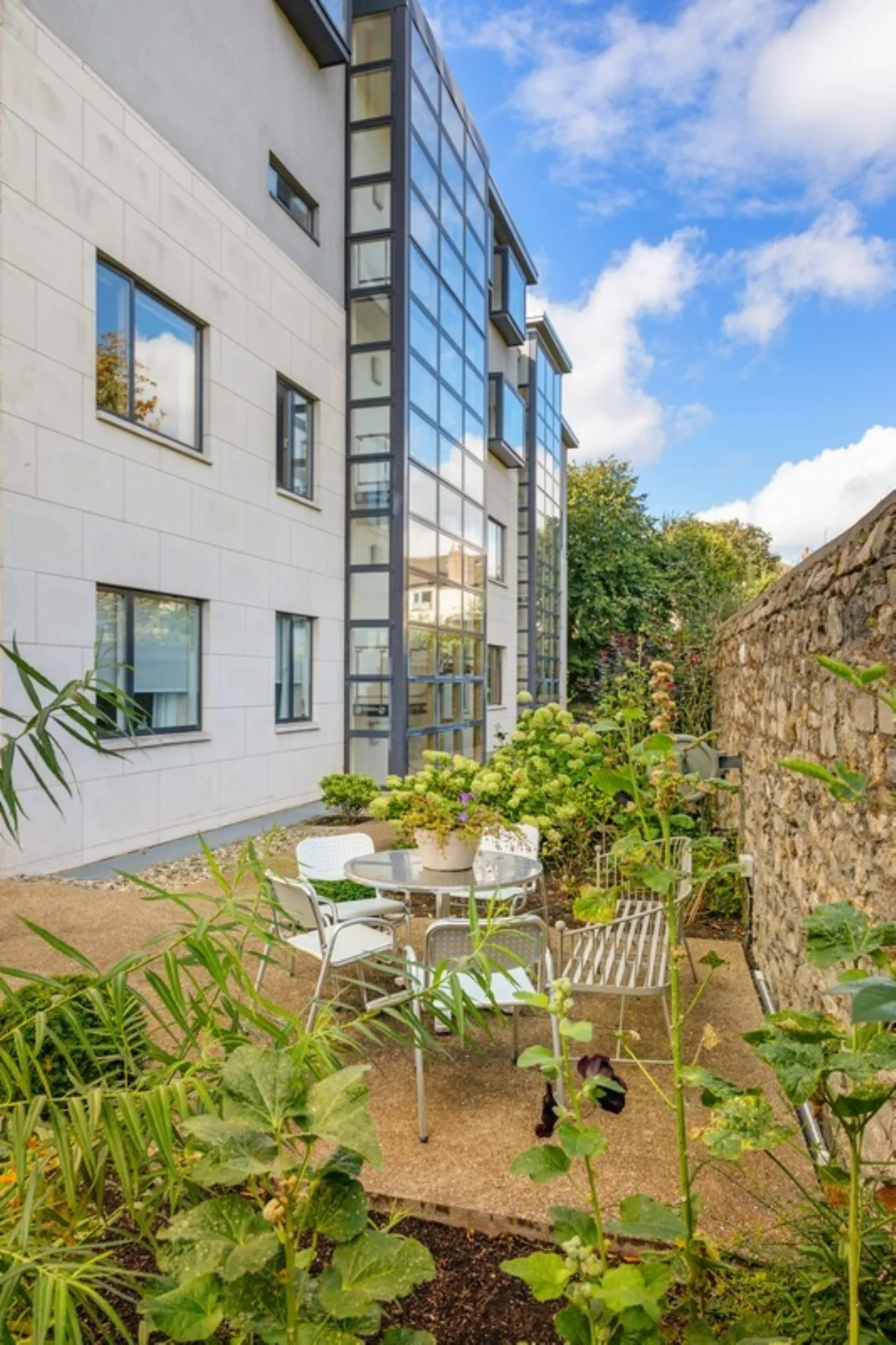 Photo of 18 Glaunsharoon, Eglinton Road, Donnybrook, Dublin 4, D04 VF84