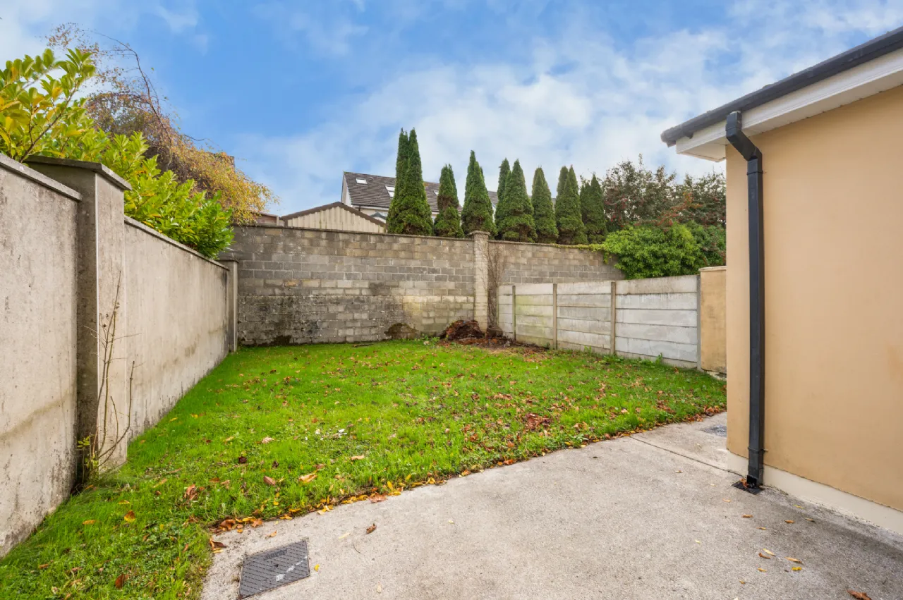 Photo of 22 The Crescent, College Wood, Mallow, Co.Cork., P51 X38X