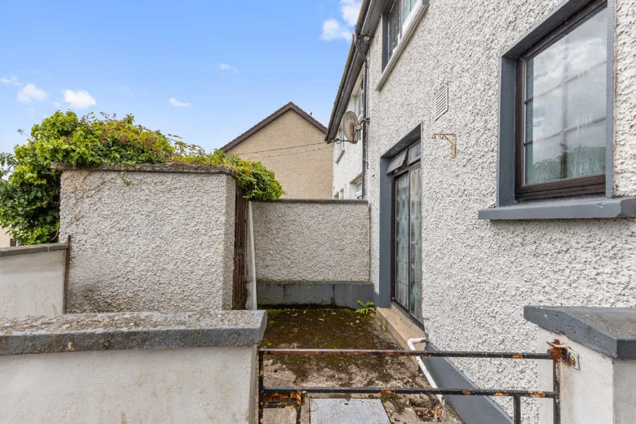 Photo of 31 Assumption Terrace, New Ross, Co Wexford, Y34 YV74