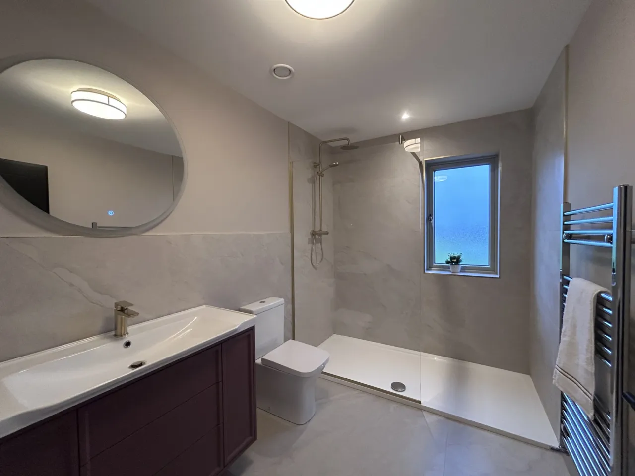 Photo of New Homes, LImetree Grove, Dualla Road, Cashel