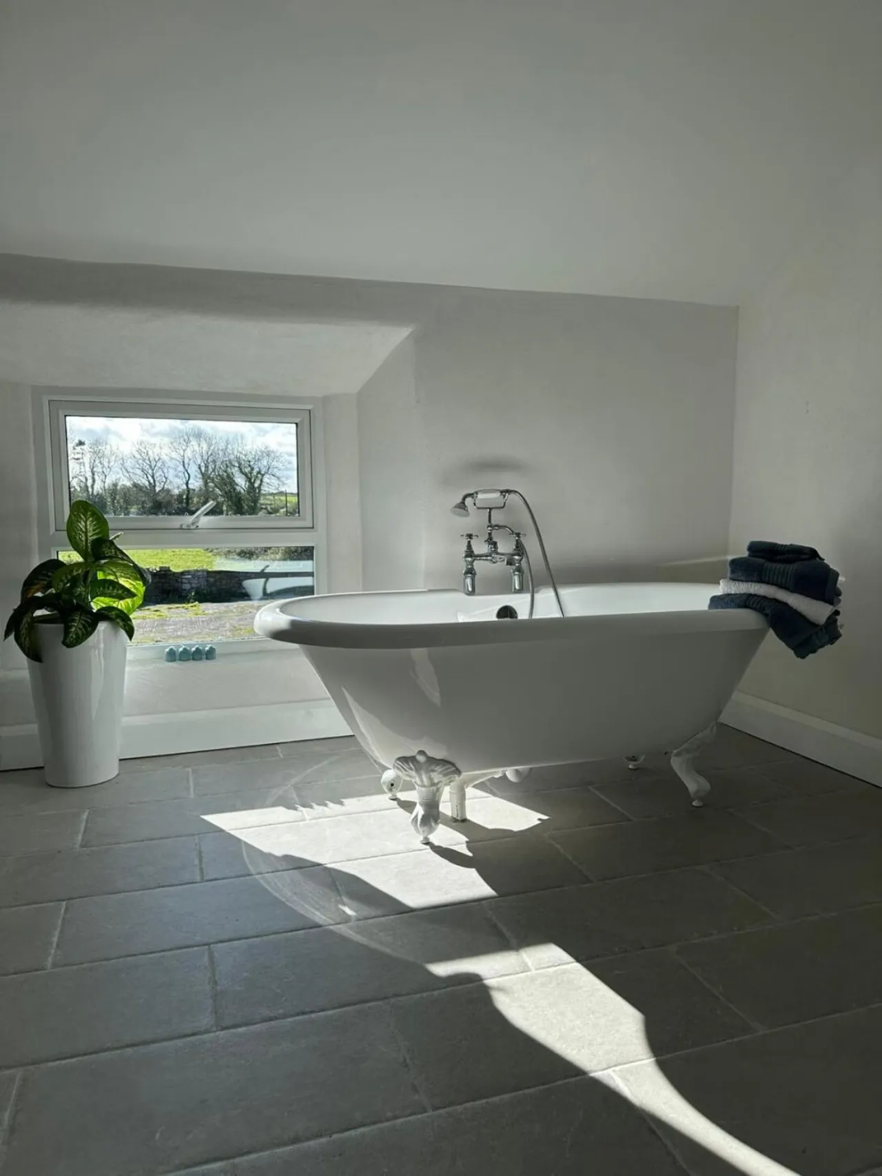 Photo of Claras House, Claras, Newtowncashel,  Ballymahon,, Co. Longford, N39EE70