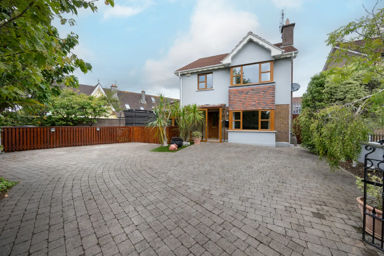 Photo of 1 Castle Meadows, Skehard Road, Cork, T12FW6A