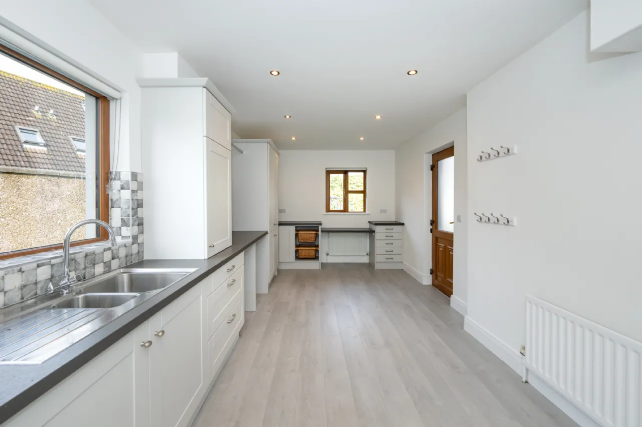 Photo of 1 Castle Meadows, Skehard Road, Cork, T12FW6A