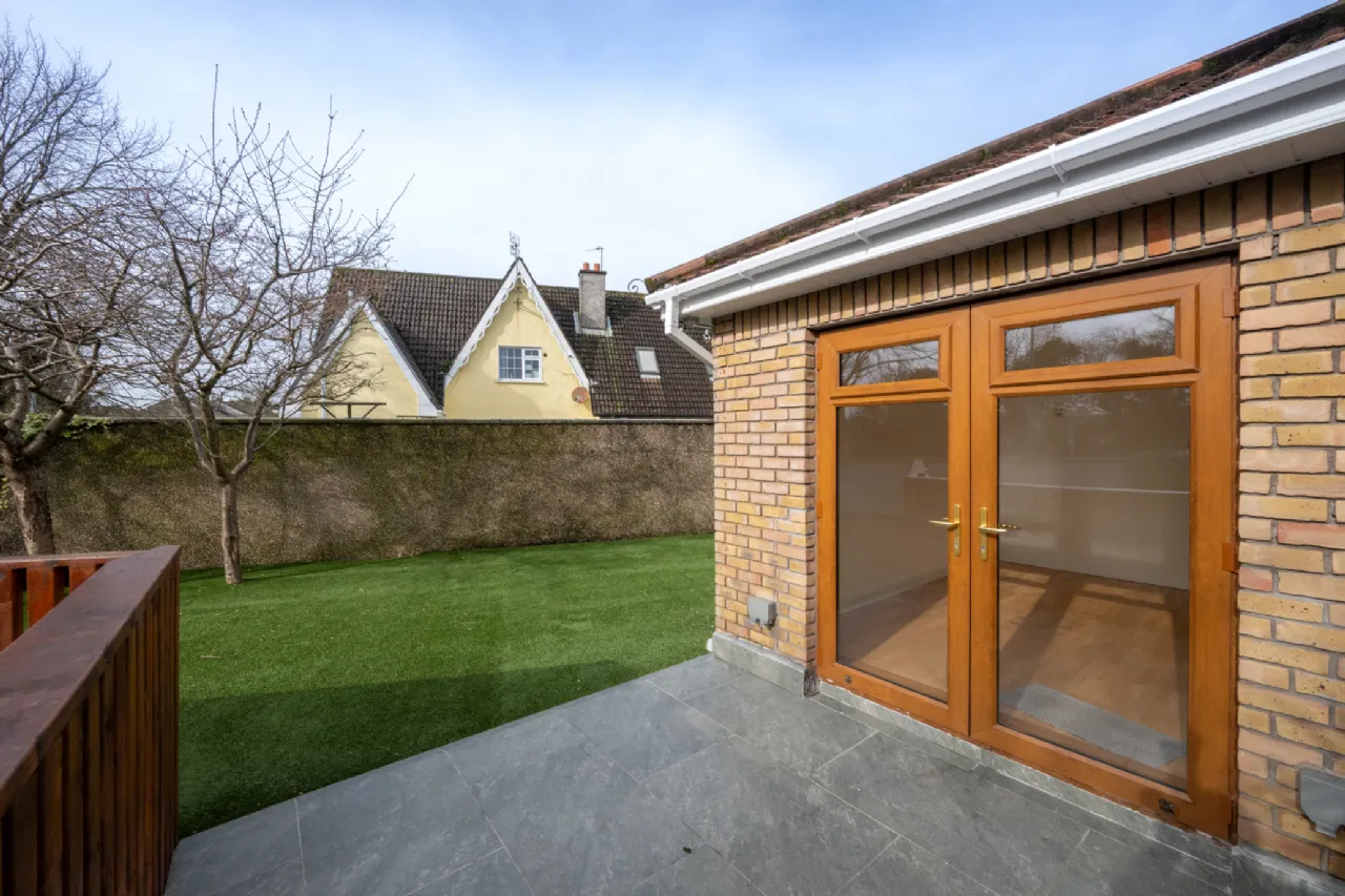 Photo of 1 Castle Meadows, Skehard Road, Cork, T12FW6A