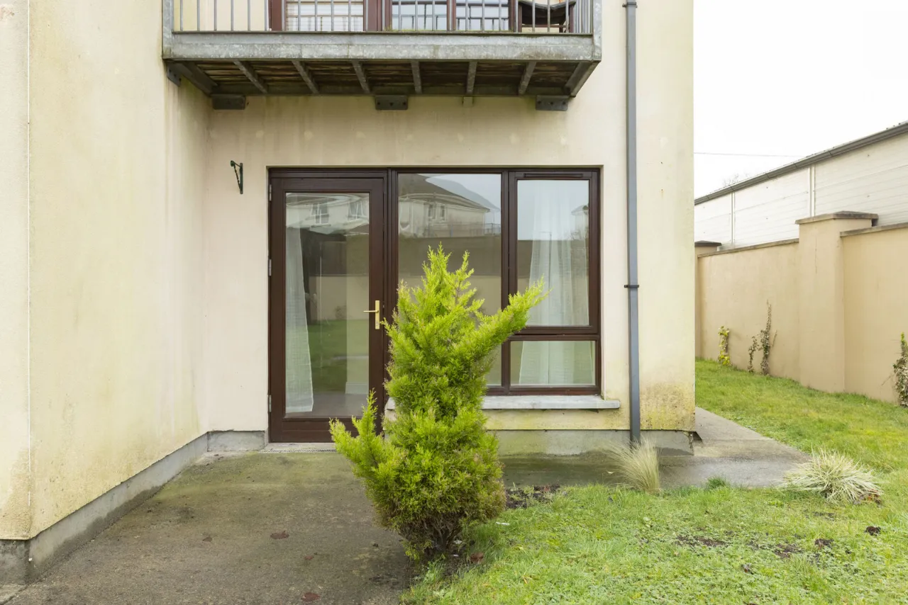 Photo of 4 Petitswood View, Dublin Rd, Mullingar, Co. Westmeath, N91 RY82