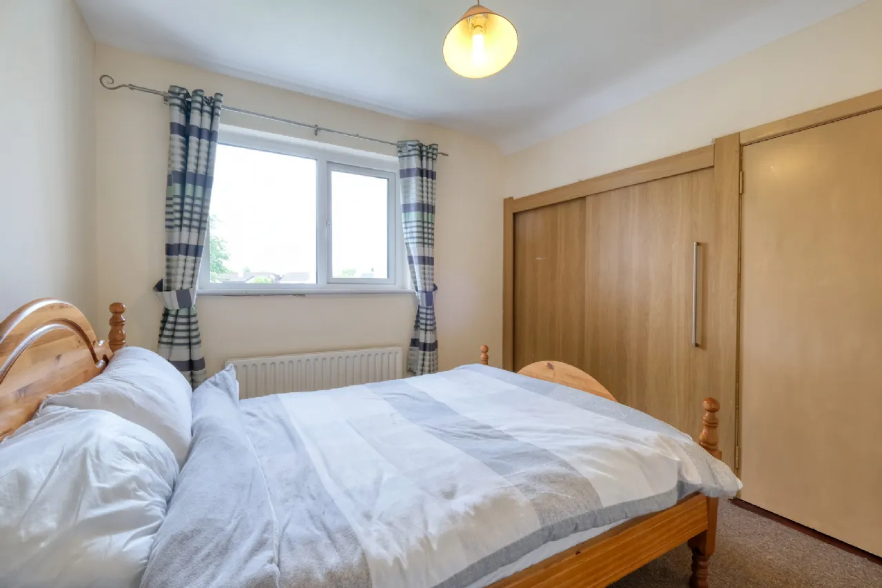 Photo of 45 College Park, Longford, N39YF83
