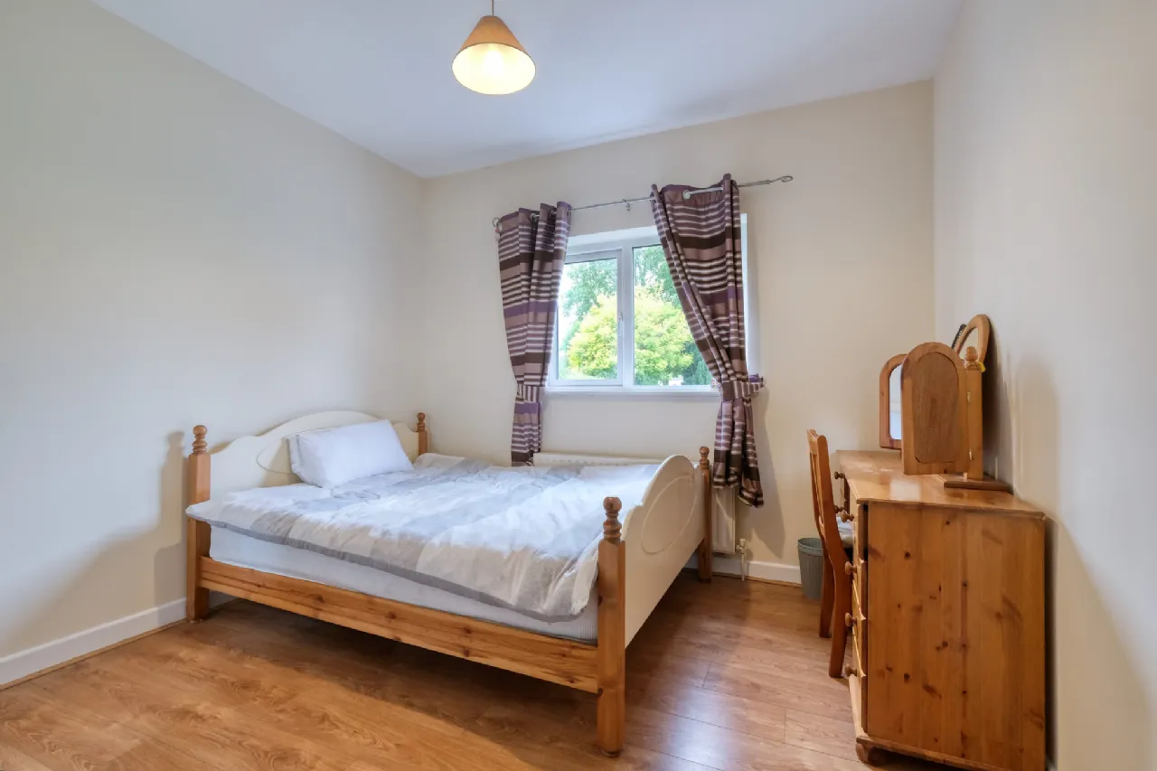Photo of 45 College Park, Longford, N39YF83