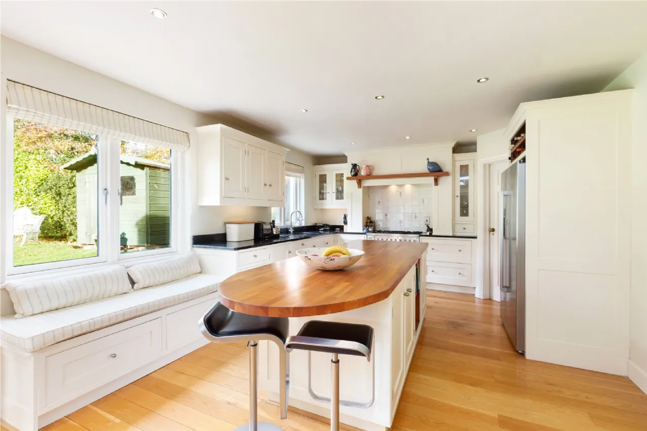 Photo of St Andrews, Gordon Avenue, Foxrock, Dublin 18, D18 K7V7