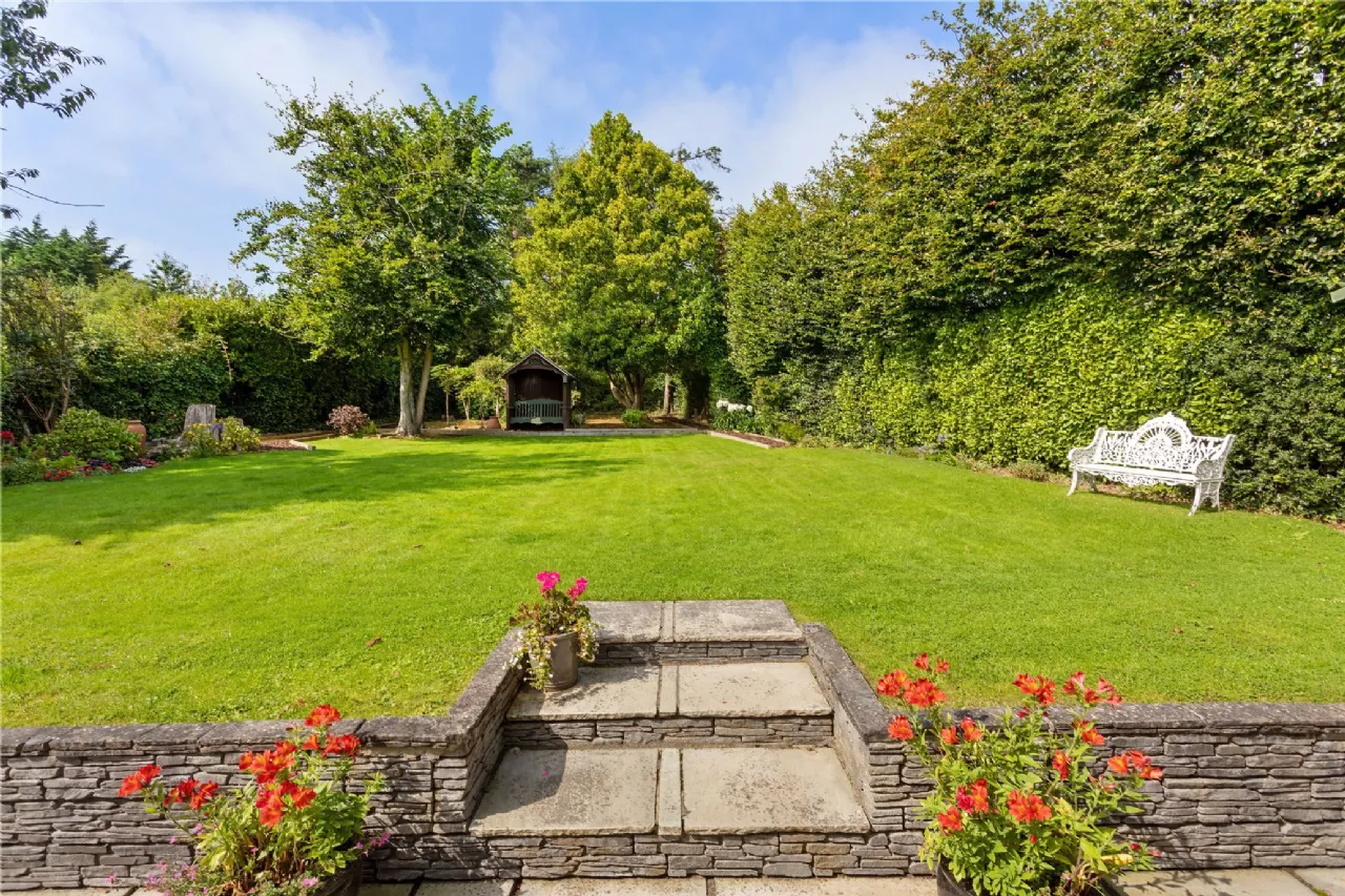 Photo of St Andrews, Gordon Avenue, Foxrock, Dublin 18, D18 K7V7