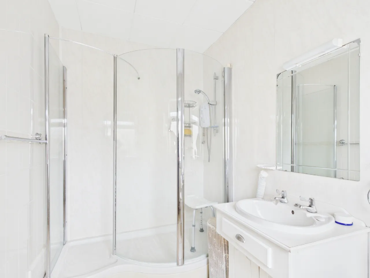 Photo of Waincliffe House, Beakstown, Holycross, Thurles, Co. Tipperary, E41 E6W2