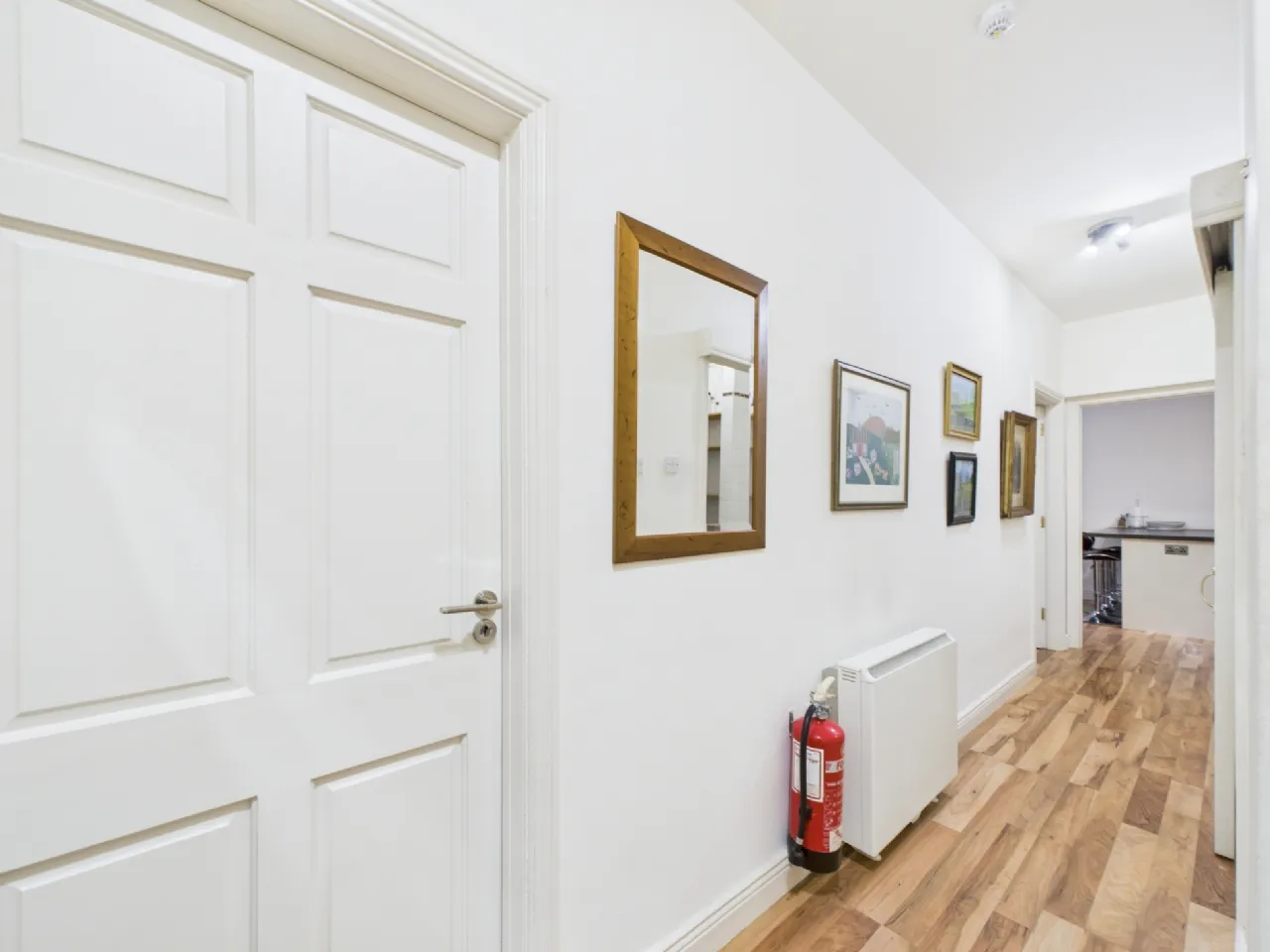 Photo of 17 Merchant's Square Apartments, Ennis, Co. Clare, V95 YX56