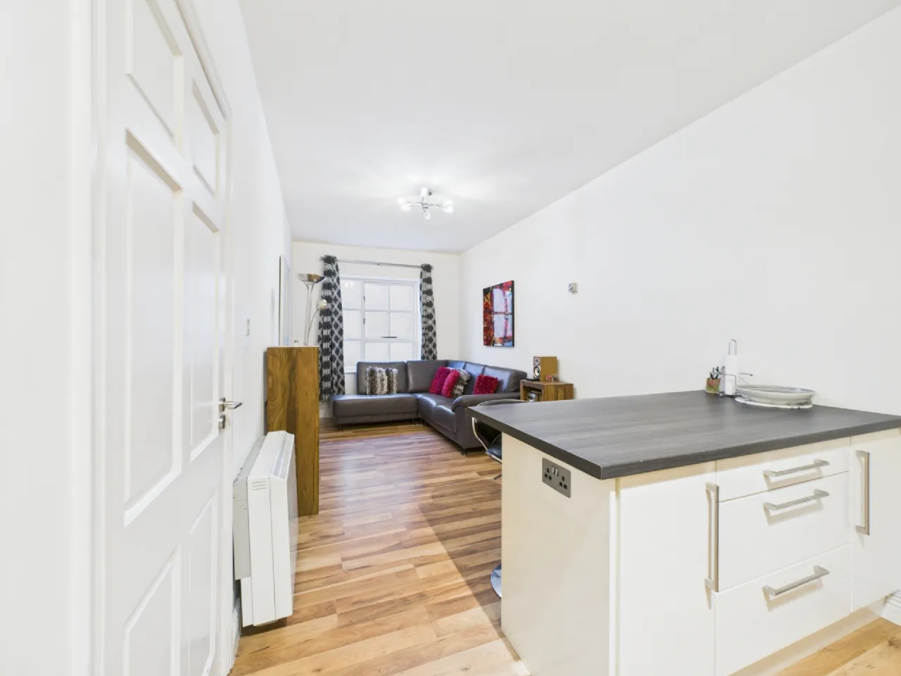 Photo of 17 Merchant's Square Apartments, Ennis, Co. Clare, V95 YX56