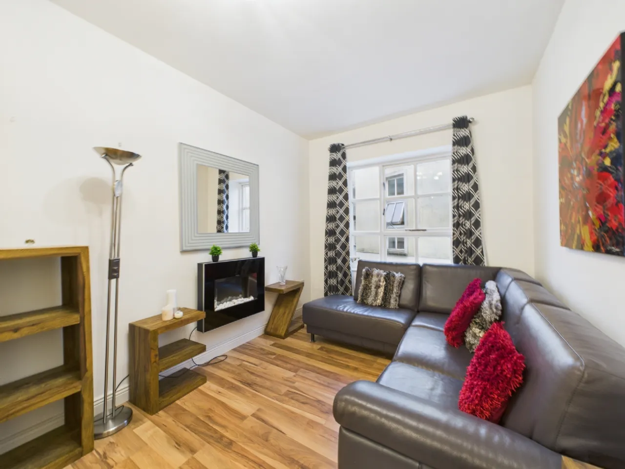 Photo of 17 Merchant's Square Apartments, Ennis, Co. Clare, V95 YX56