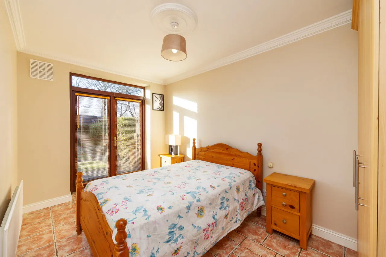 Photo of 3 The Strand, Baldoyle Road, Sutton, Dublin 13, D13 AP89