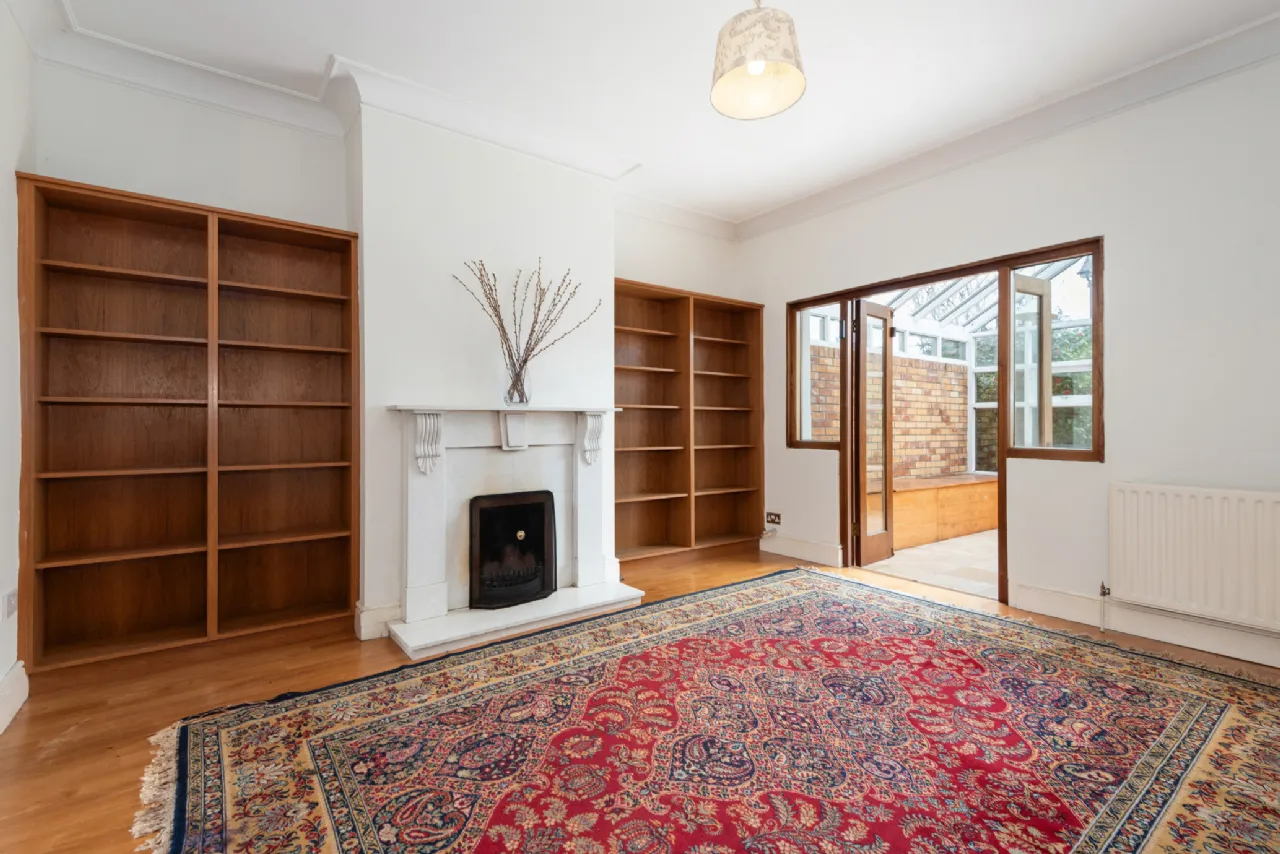 Photo of 18 Newbridge Avenue, Sandymount, Dublin 4, D04 W6V6