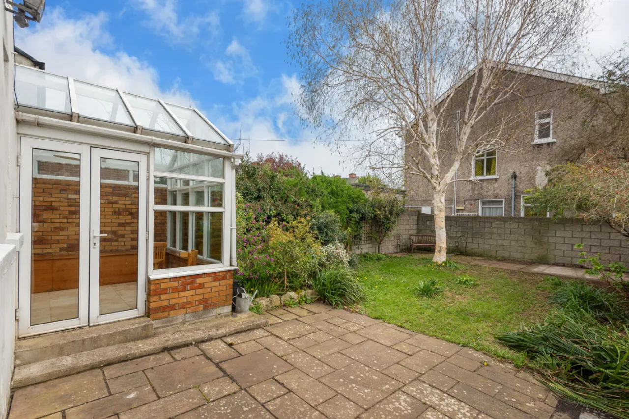 Photo of 18 Newbridge Avenue, Sandymount, Dublin 4, D04 W6V6