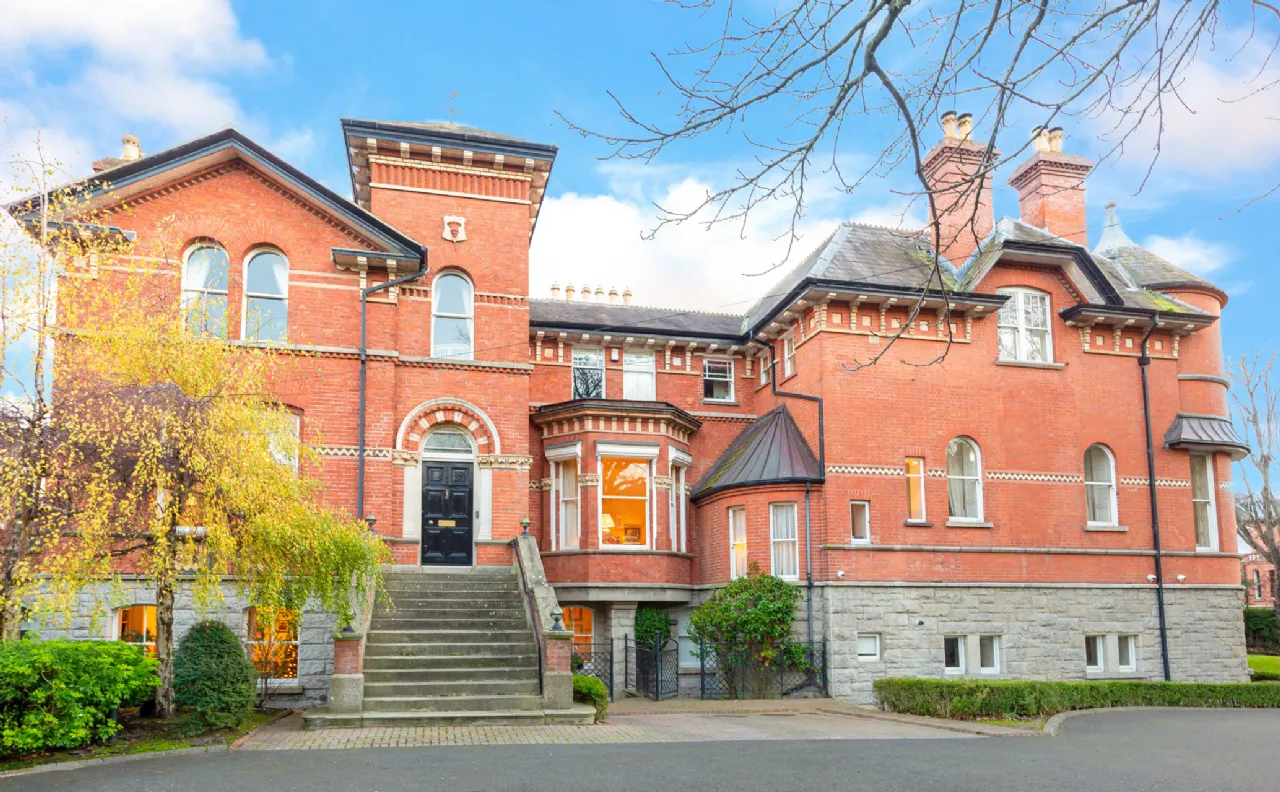 Photo of 10/11 Raglan Court, Raglan Road, Dublin 4, D04 FX24