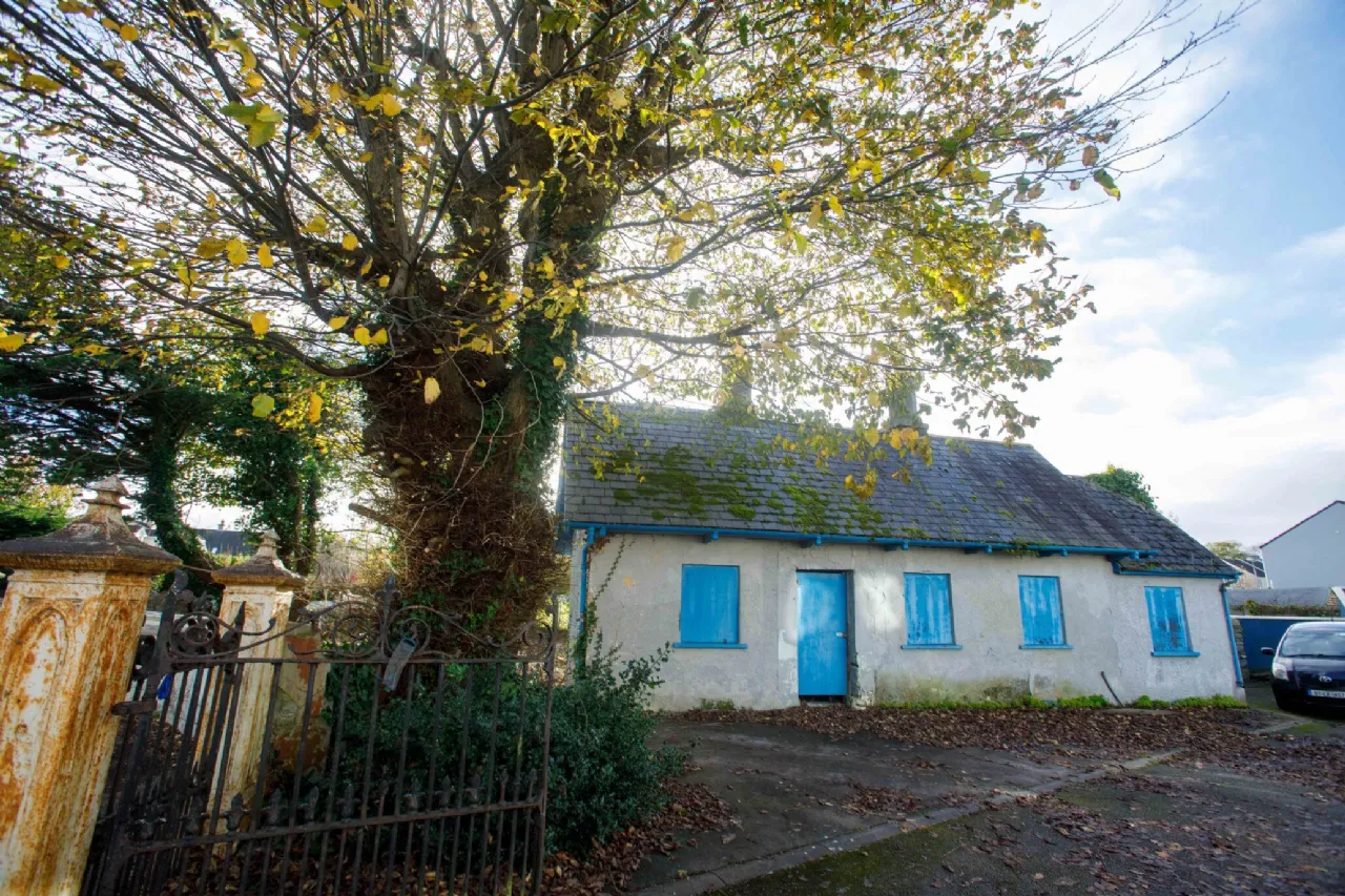 Photo of Cloghers Gate Lodge, Cloghers, Tralee, Co. Kerry