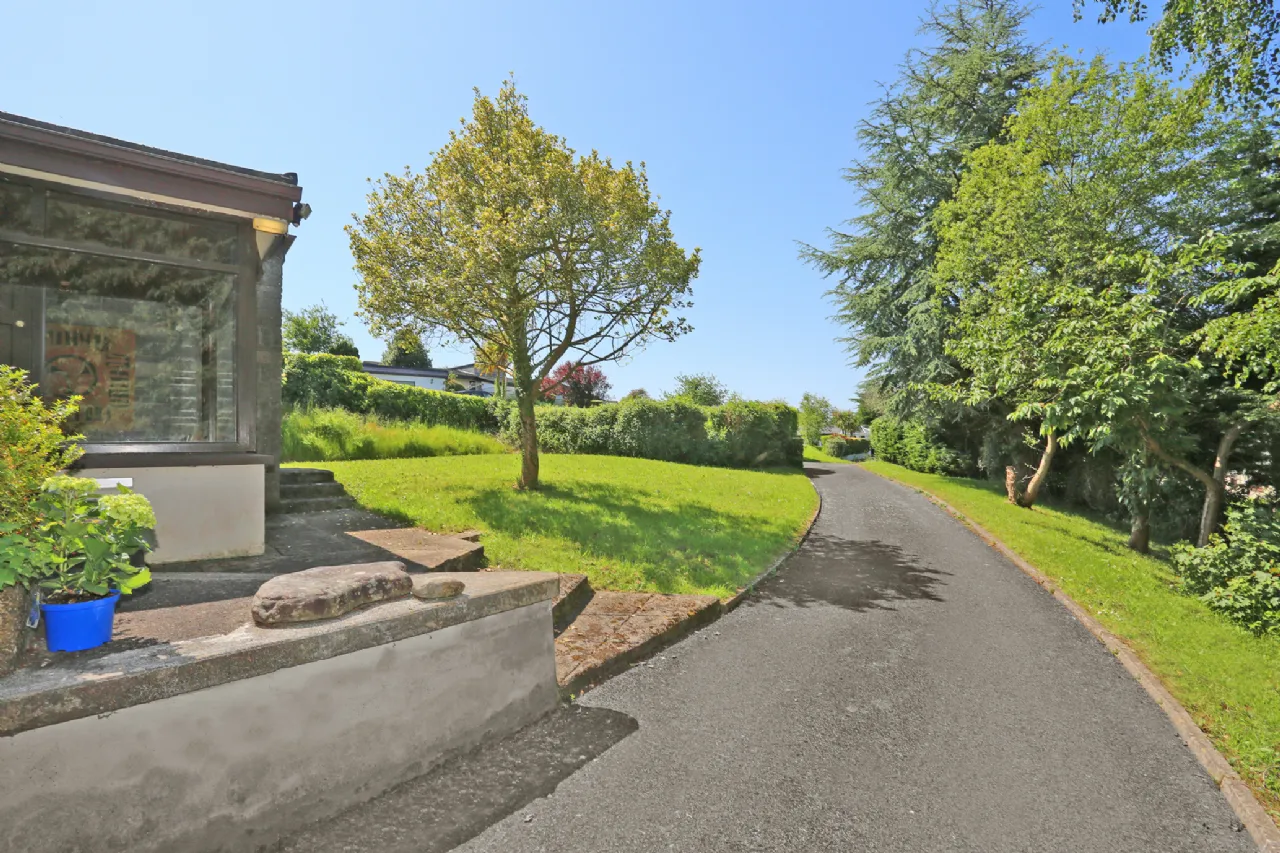 Photo of 14 Tullyglass Hill, Shannon, Co. Clare, V14KH42