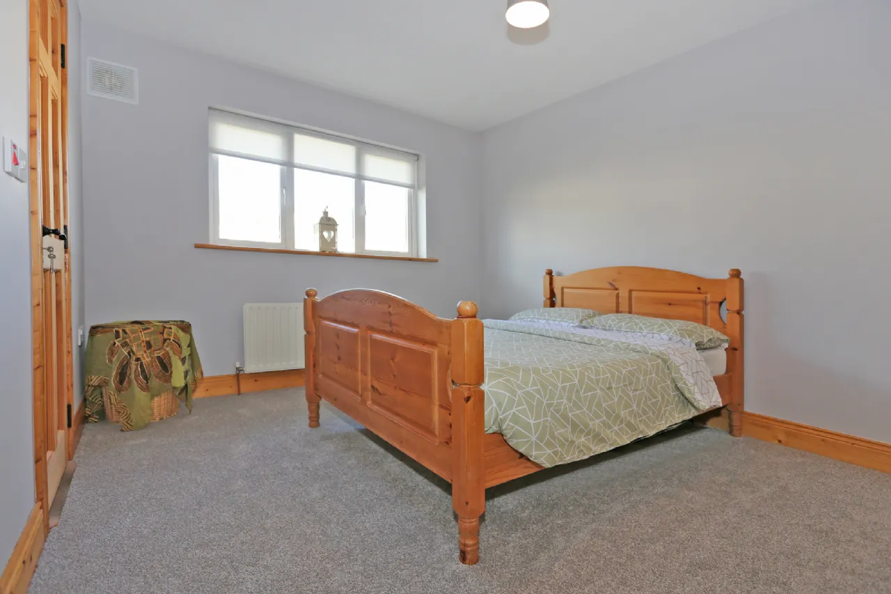 Photo of 44 Lios Anama, Sixmilebridge, Clare, V95H042