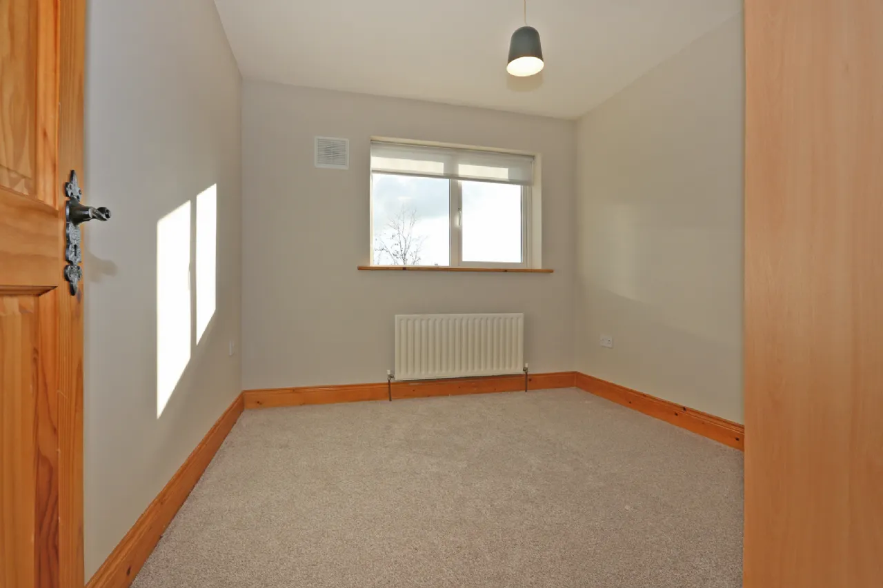 Photo of 44 Lios Anama, Sixmilebridge, Clare, V95H042