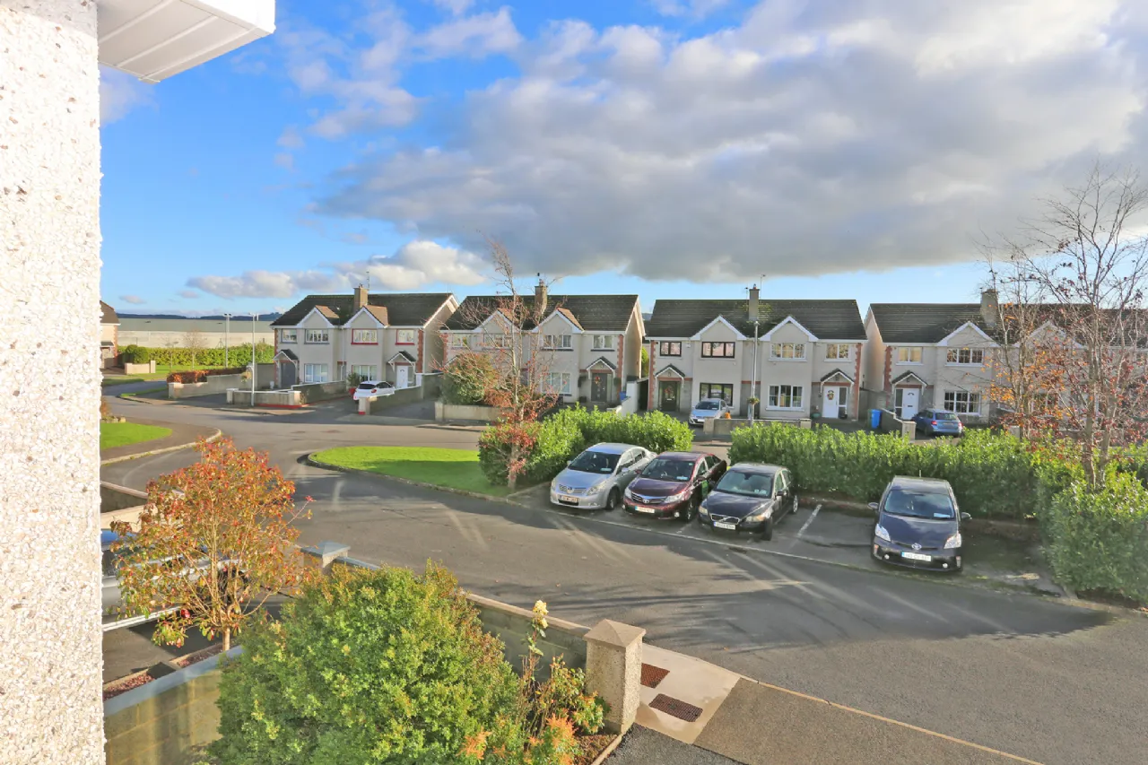 Photo of 44 Lios Anama, Sixmilebridge, Clare, V95H042
