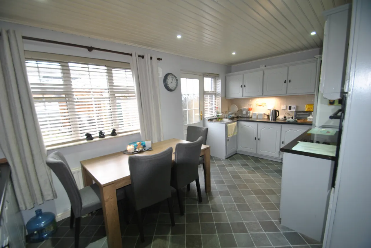 Photo of 113 Kennedy Park, Roscrea, Co. Tipperary, E53 FN30