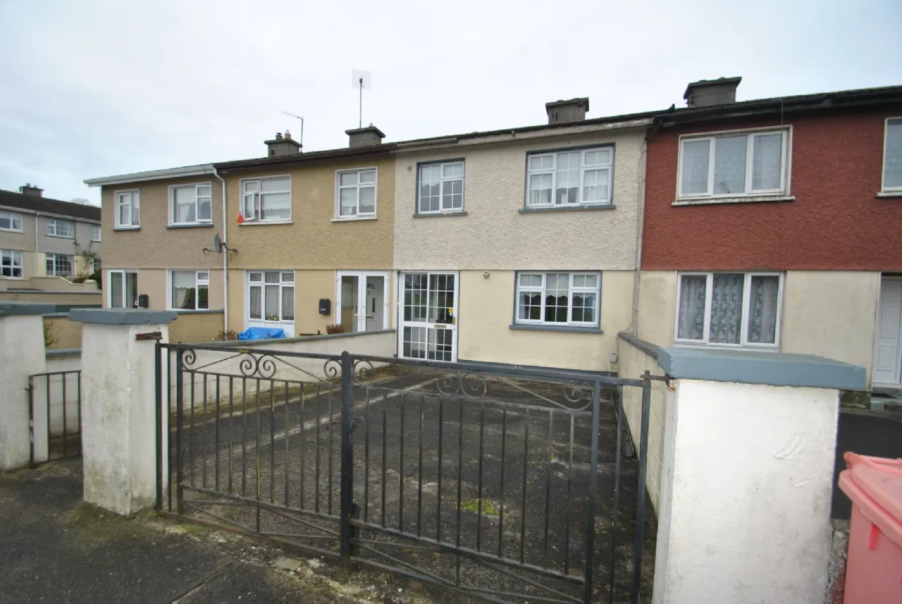 Photo of 113 Kennedy Park, Roscrea, Co. Tipperary, E53 FN30