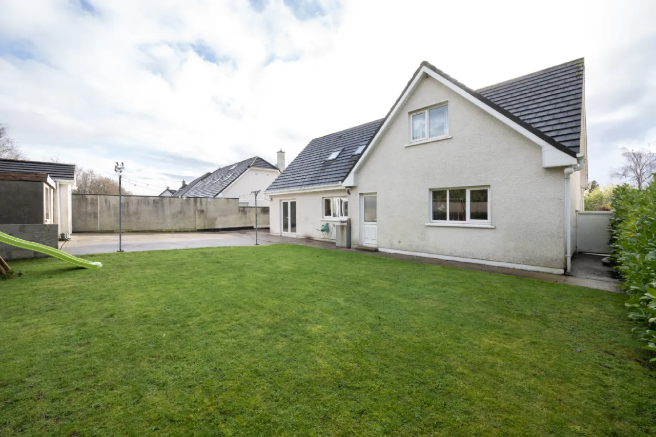 Photo of 10 Beechwood Avenue, Brookhill, Glanmire, Co. Cork, T45 RC67