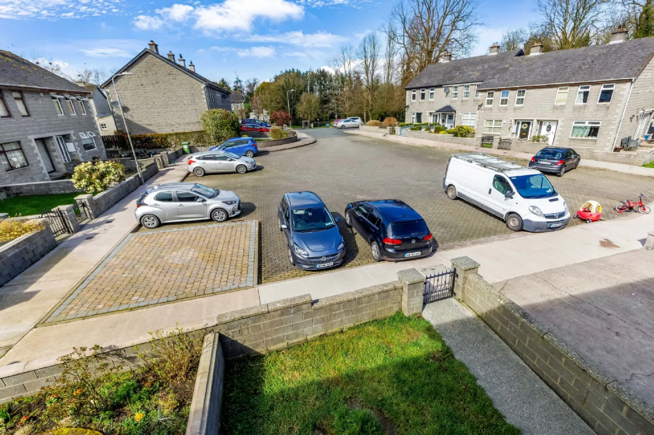 Photo of 8 Ardbanagher, Glaslough, Co. Monaghan, H18 W667