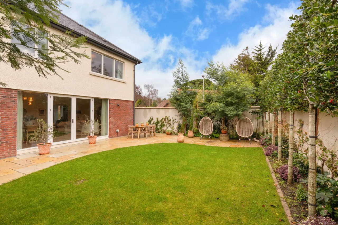 Photo of 15 Brennanstown Wood, Carrickmines, Dublin 18, D18 CVF6