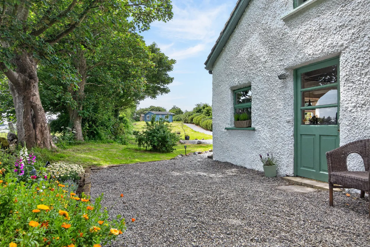 Photo of Cairn View Cottage, Knocknarea, Strandhill, Co. Sligo, F91YK53