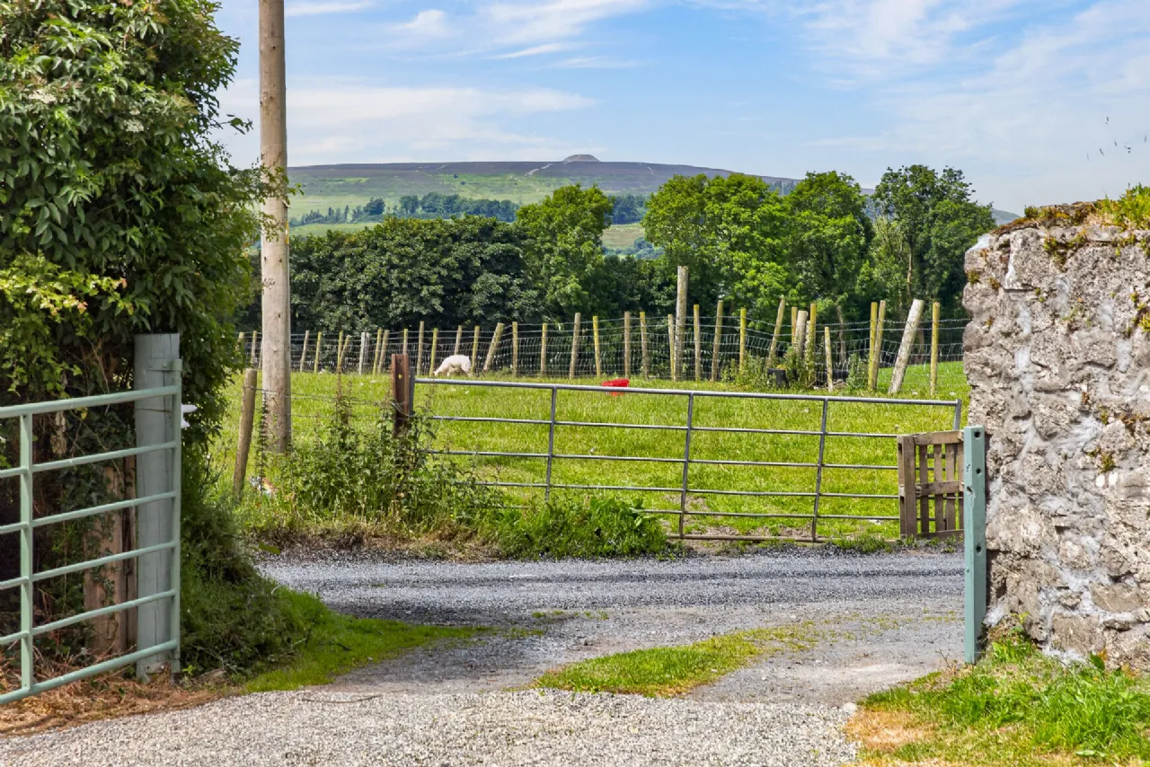 Photo of Cairn View Cottage, Knocknarea, Strandhill, Co. Sligo, F91YK53