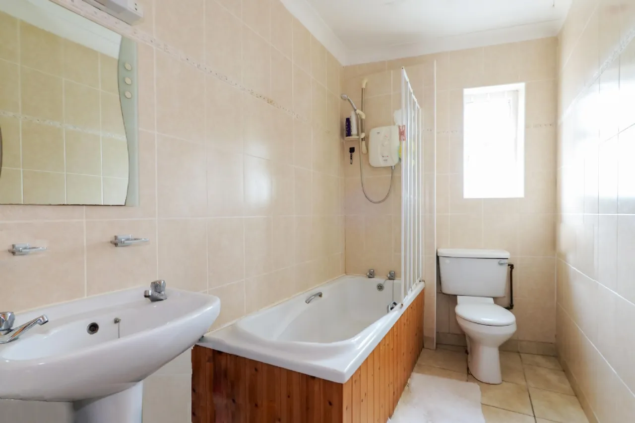 Photo of Londis, Church Street, Glenamaddy, Co. Galway, F45 CD85