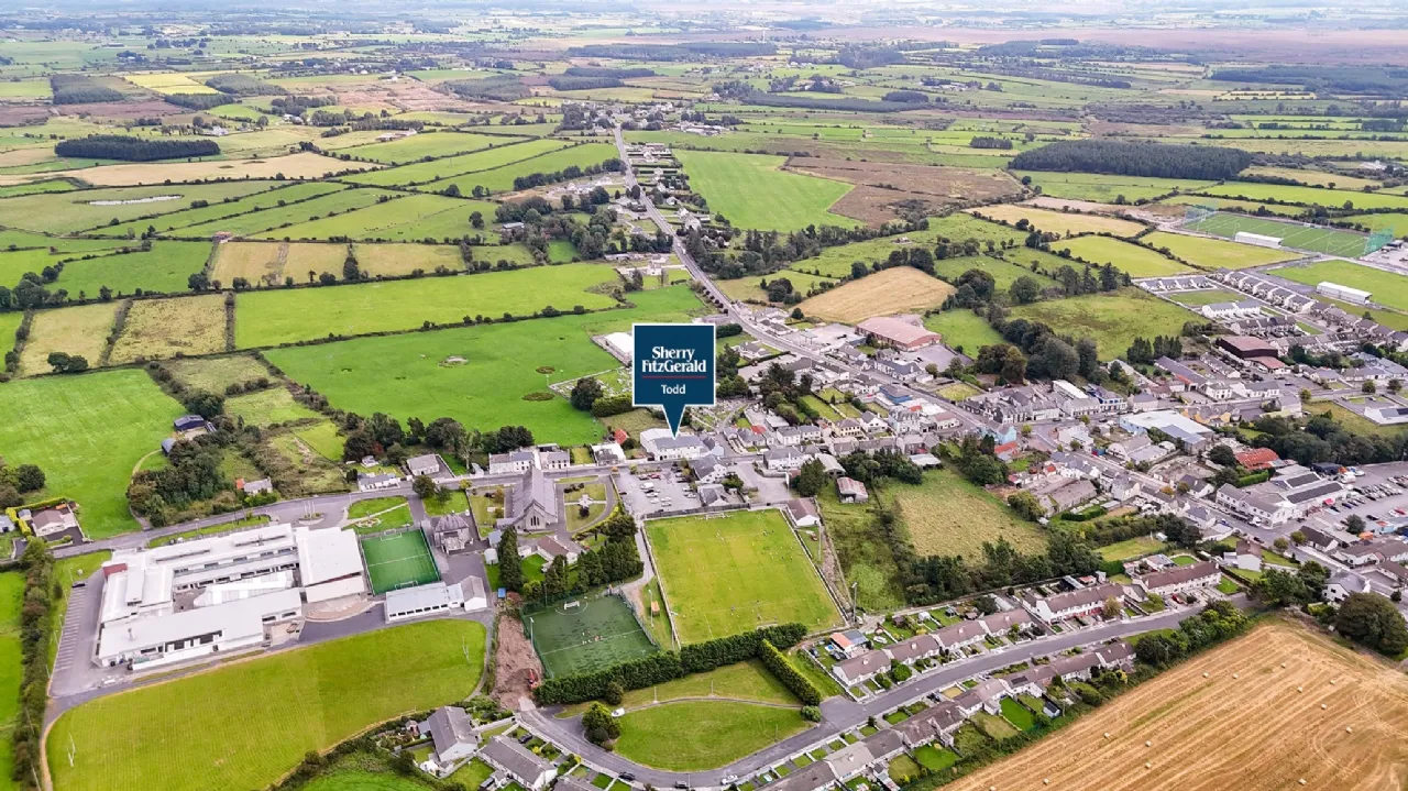 Photo of Londis, Church Street, Glenamaddy, Co. Galway, F45 CD85