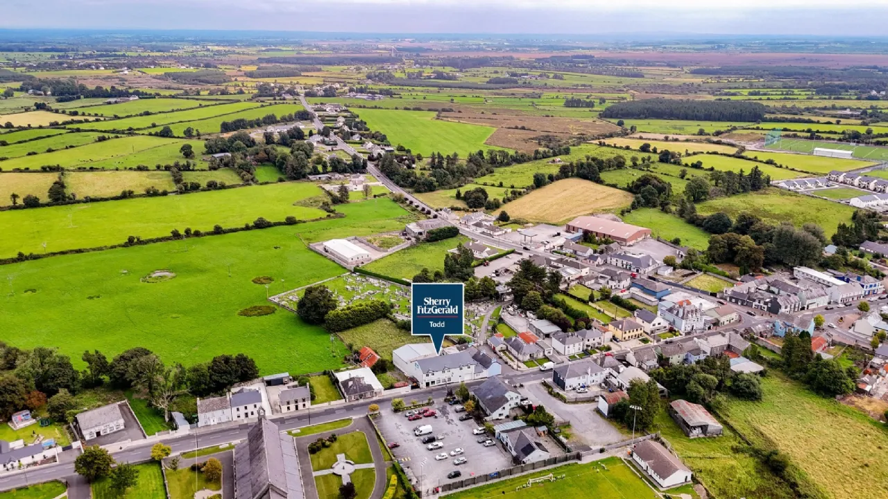 Photo of Londis, Church Street, Glenamaddy, Co. Galway, F45 CD85