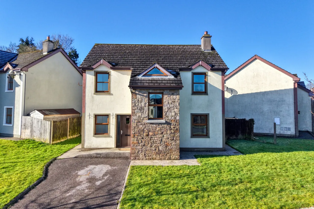 Photo of 24 Druid Glen, White Linen Woods, Longford, N39 C8H7