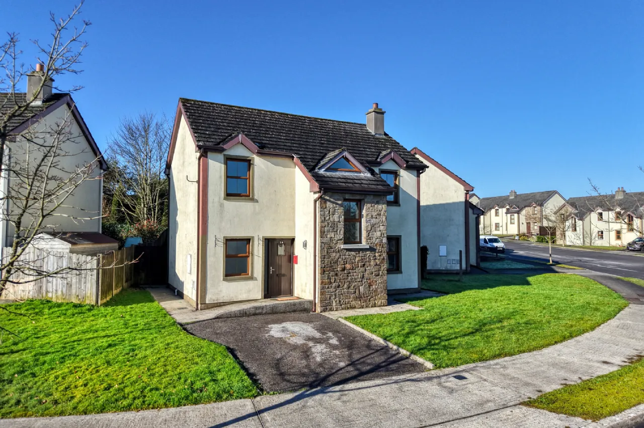 Photo of 24 Druid Glen, White Linen Woods, Longford, N39 C8H7