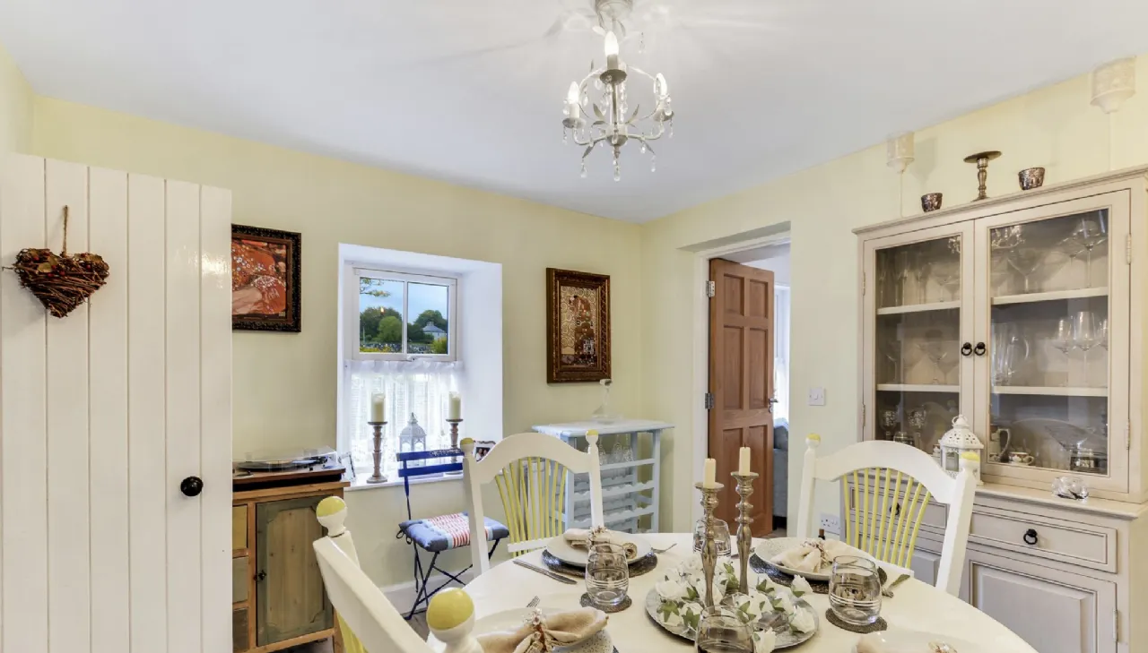 Photo of 1 Bank Terrace, Ramelton, Co. Donegal, F92Y5F9